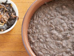 Indian Dry-Spiced Black Beans