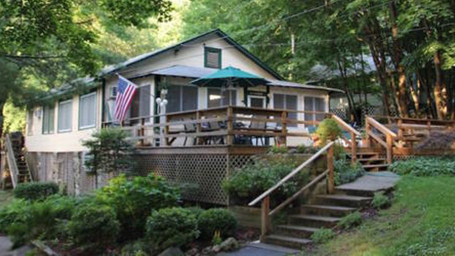 The Jewish Bungalow Experience Aish