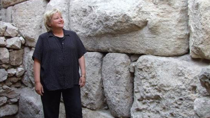 Dr Eilat Mazar: Queen of Biblical Archaeology | Aish