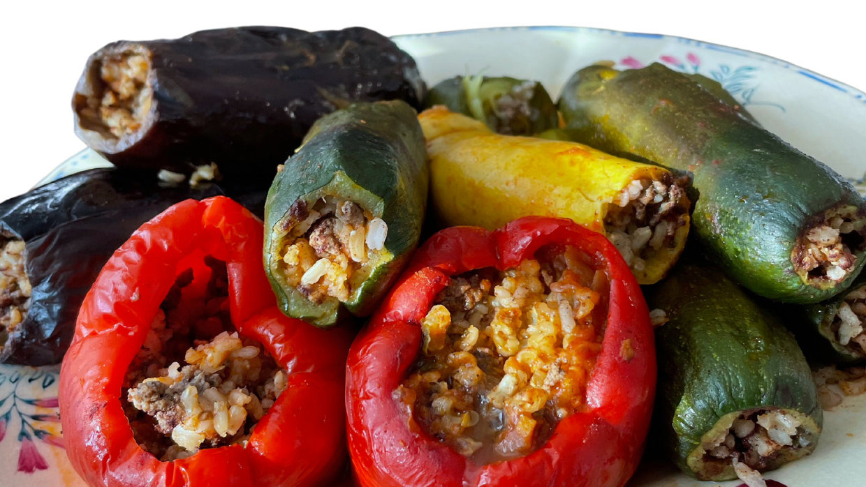 Mahshi Stuffed Zucchini, Eggplant and Red bell Peppers Aish