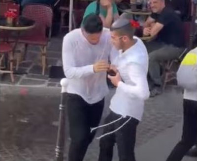 Orthodox Jew who Stopped a Suicide in Viral Video | Aish