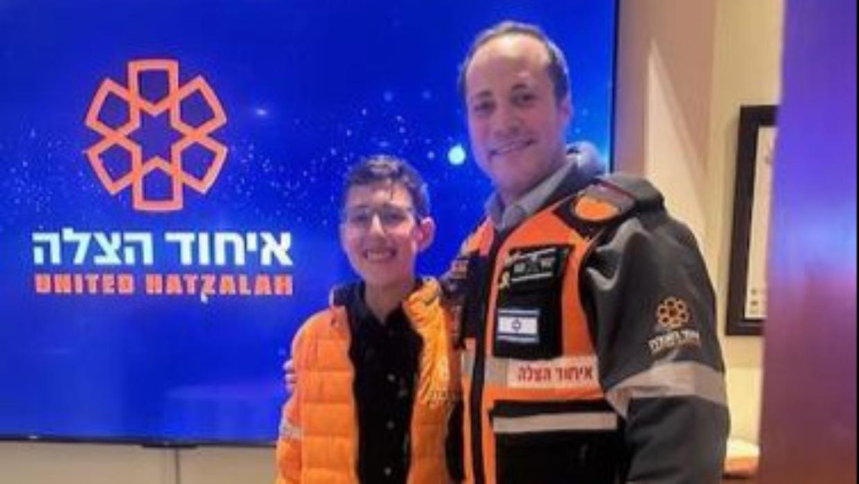 Bar Mitzvah Boy Raises Money to Donate 154 Life-Saving EpiPens to United Hatzalah Medics in Israel