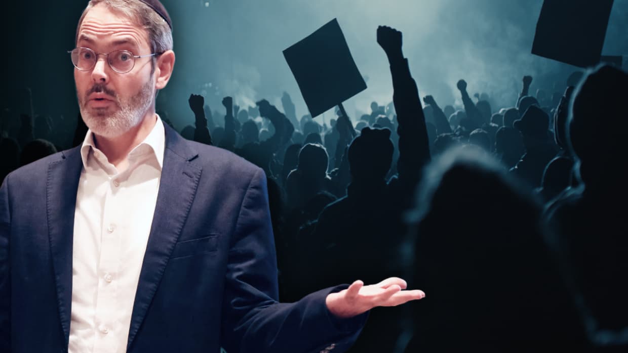Jewish Outreach or Dangerous Groveling to Jew-Haters? | Aish