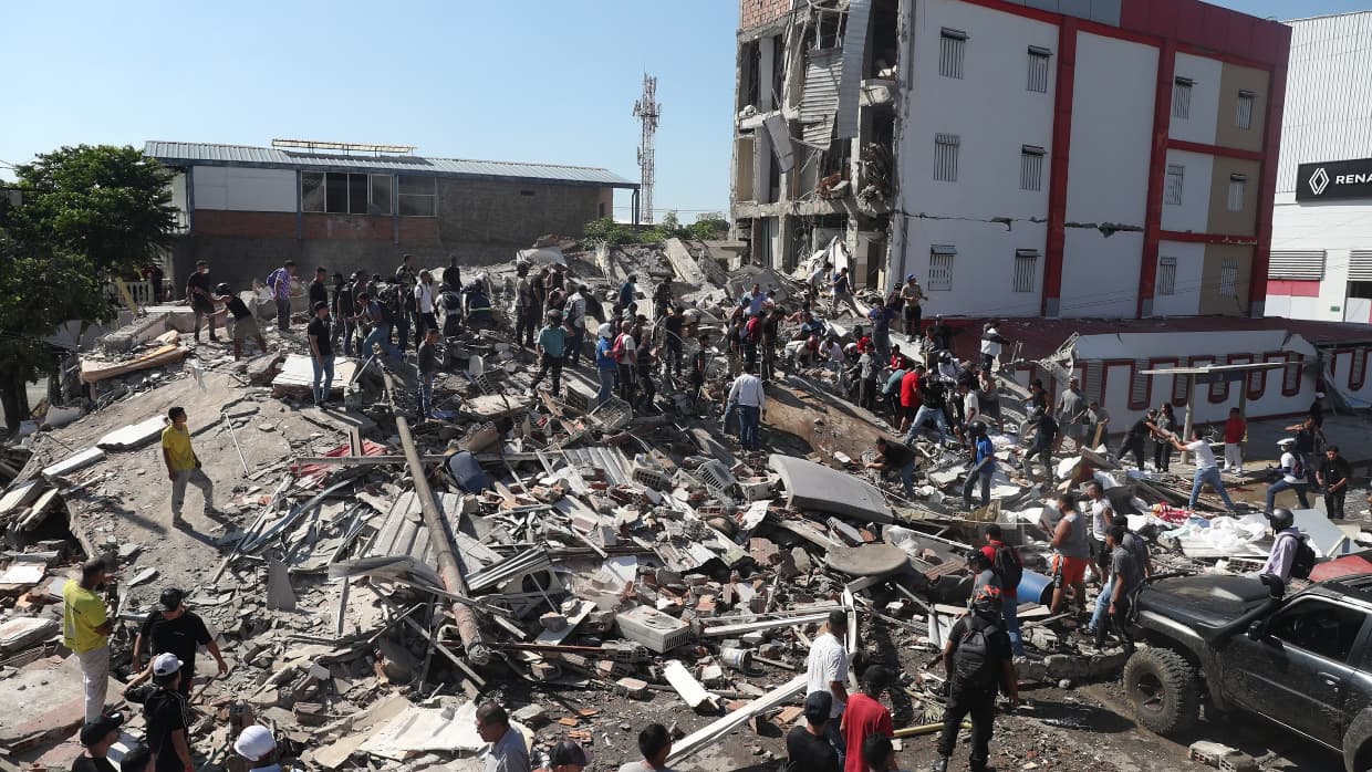 The Colombia Earthquake Shook My Family – and My Faith | Aish